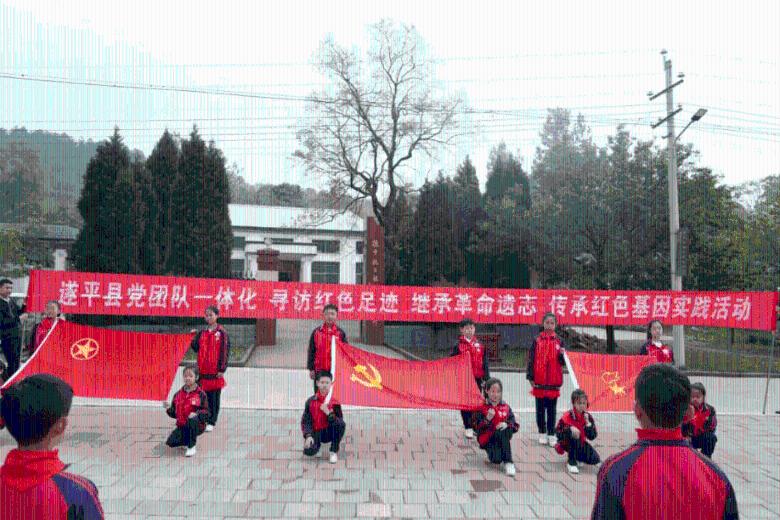 逃离仿真森林